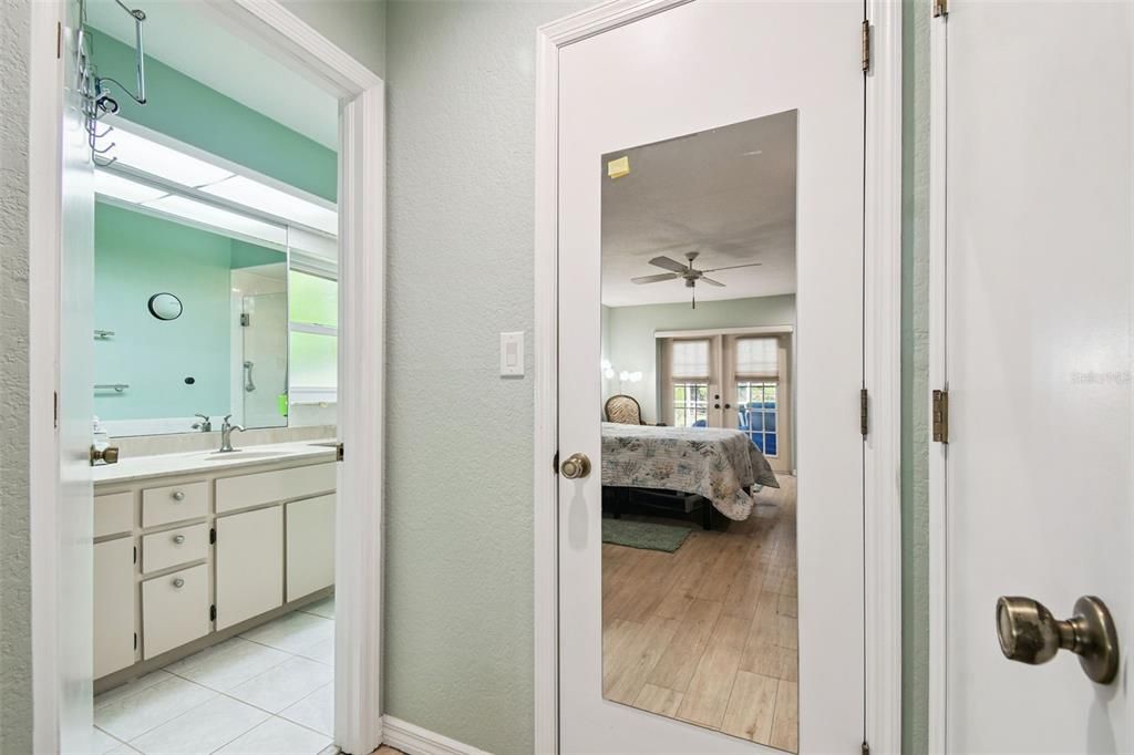 Active With Contract: $379,000 (3 beds, 2 baths, 1993 Square Feet)