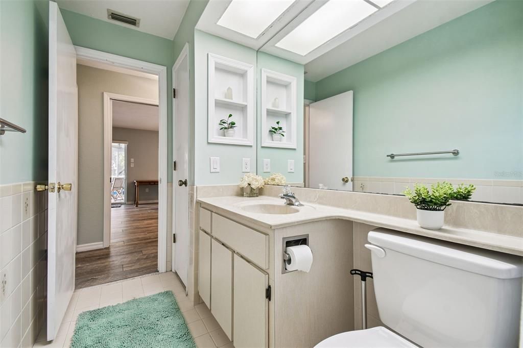 Active With Contract: $379,000 (3 beds, 2 baths, 1993 Square Feet)