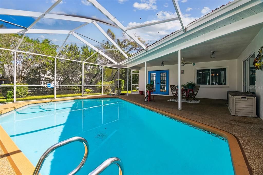 Active With Contract: $379,000 (3 beds, 2 baths, 1993 Square Feet)