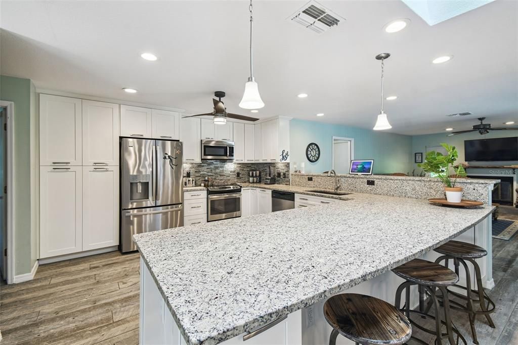 Active With Contract: $379,000 (3 beds, 2 baths, 1993 Square Feet)