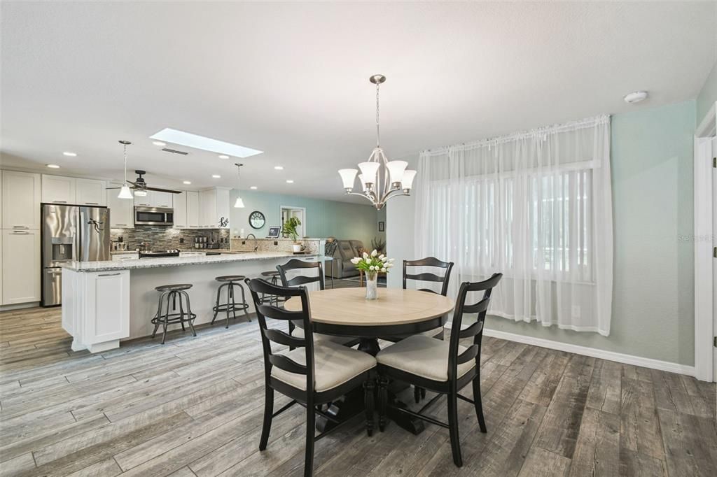 Active With Contract: $379,000 (3 beds, 2 baths, 1993 Square Feet)