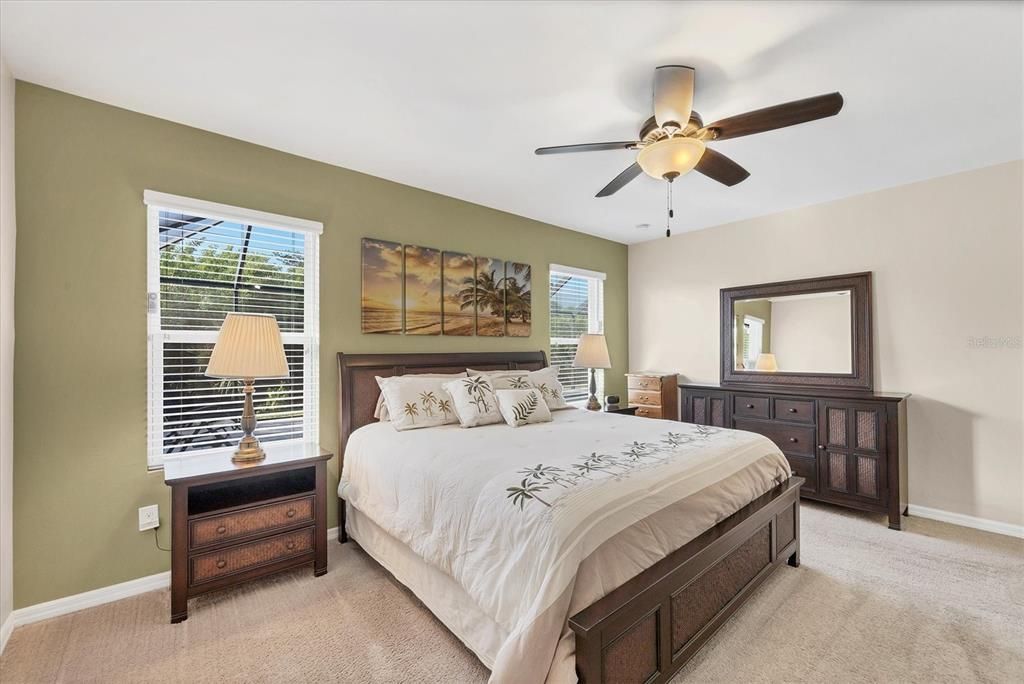 На продажу: $425,000 (3 спален, 2 ванн, 2101 Квадратных фут)