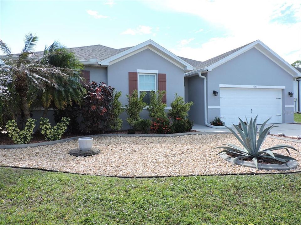 На продажу: $425,000 (3 спален, 2 ванн, 2101 Квадратных фут)