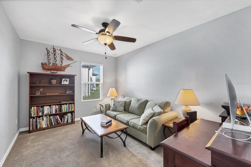 На продажу: $425,000 (3 спален, 2 ванн, 2101 Квадратных фут)