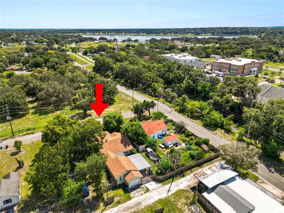 На продажу: $235,000 (3 спален, 2 ванн, 2008 Квадратных фут)