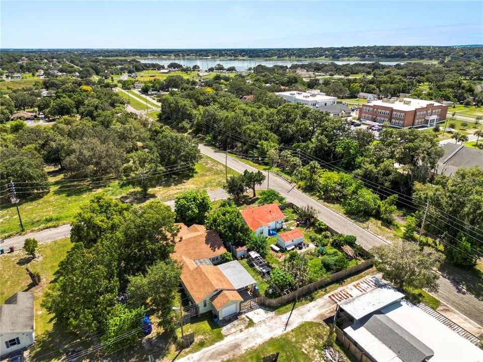 На продажу: $235,000 (3 спален, 2 ванн, 2008 Квадратных фут)