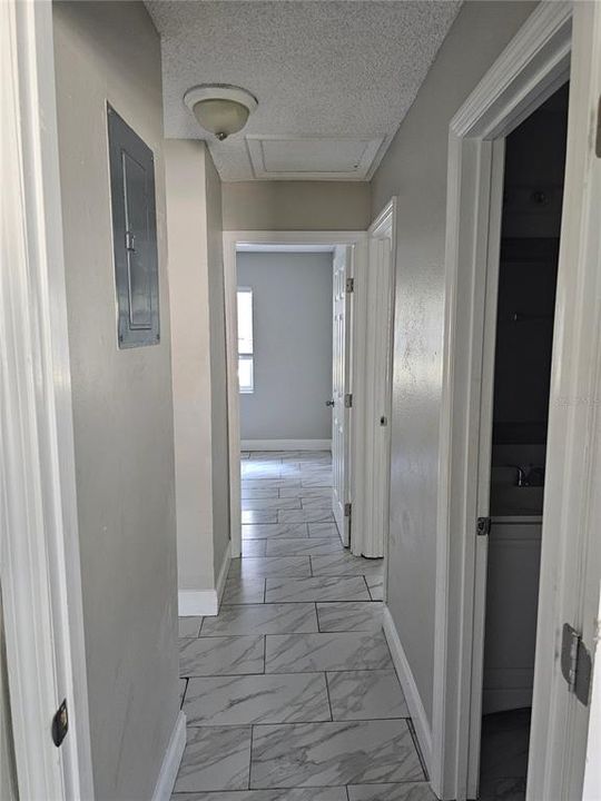 В аренду: $1,325 (3 спален, 1 ванн, 900 Квадратных фут)