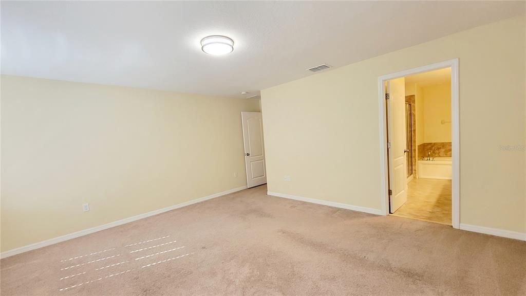 For Sale: $325,000 (3 beds, 2 baths, 2010 Square Feet)