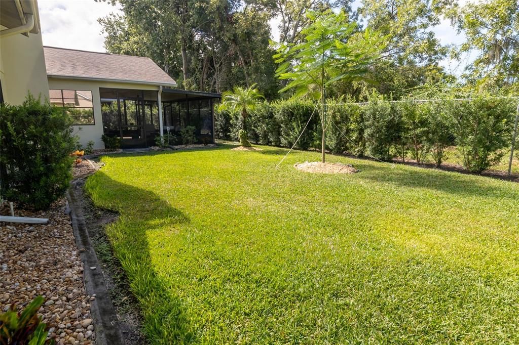 合同活跃: $345,000 (3 贝兹, 2 浴室, 2133 平方英尺)