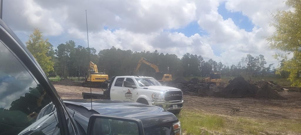 For Sale: $11,200,000 (24.81 acres)