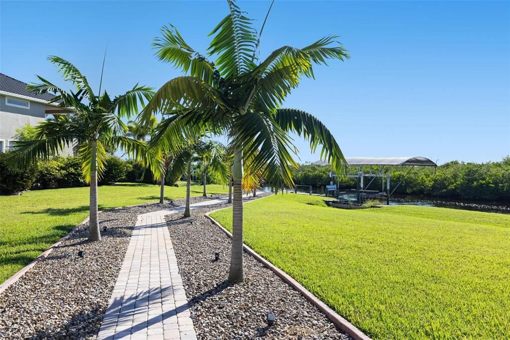 For Sale: $1,399,000 (4 beds, 3 baths, 3155 Square Feet)