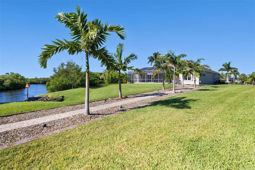 For Sale: $1,399,000 (4 beds, 3 baths, 3155 Square Feet)