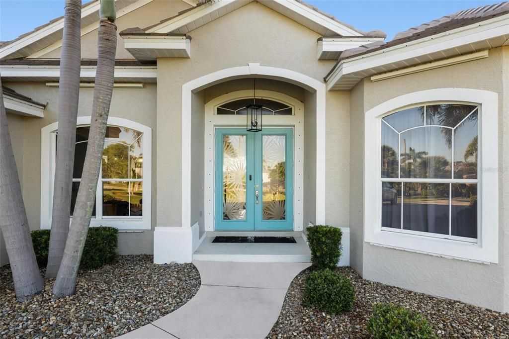 For Sale: $1,399,000 (4 beds, 3 baths, 3155 Square Feet)