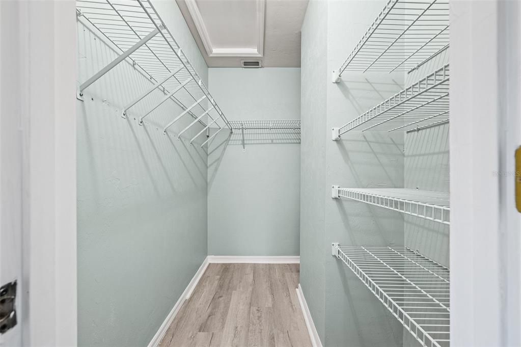 Active With Contract: $275,000 (3 beds, 2 baths, 1340 Square Feet)