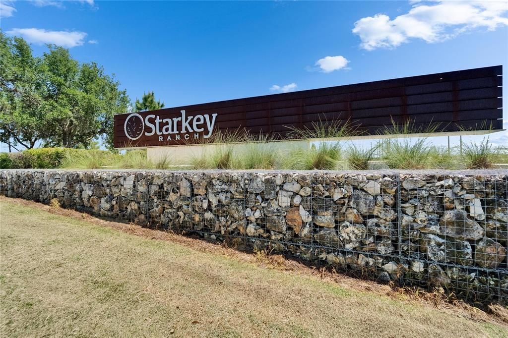 En Venta: $995,000 (4 camas, 3 baños, 2680 Pies cuadrados)