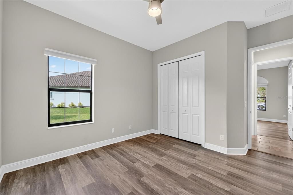 En Venta: $995,000 (4 camas, 3 baños, 2680 Pies cuadrados)