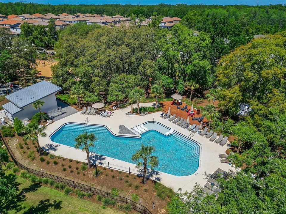 En Venta: $995,000 (4 camas, 3 baños, 2680 Pies cuadrados)