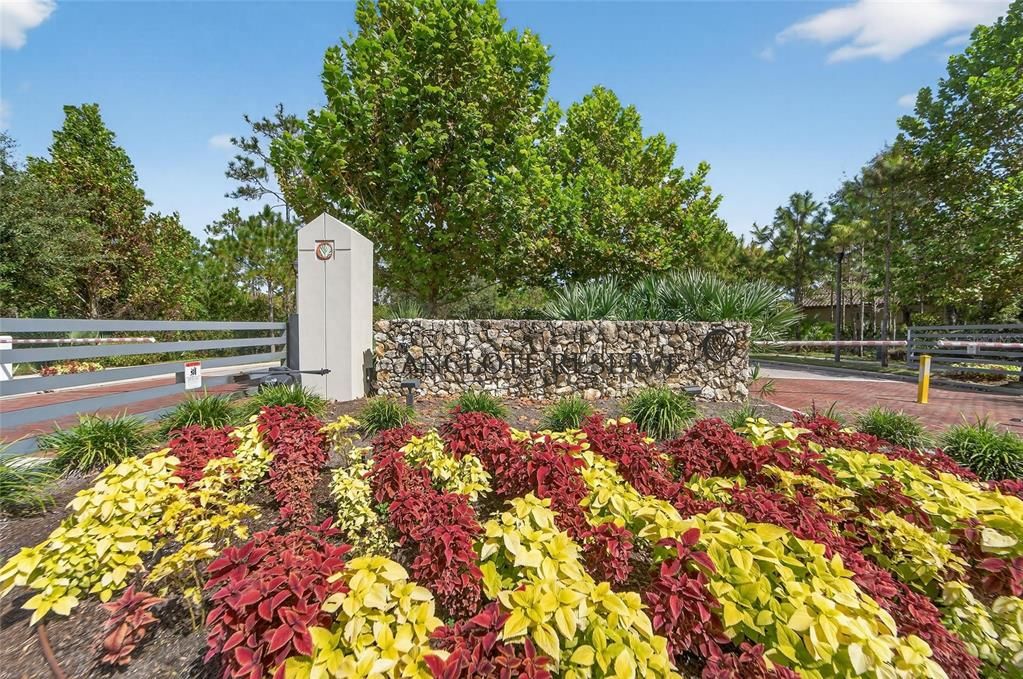 En Venta: $995,000 (4 camas, 3 baños, 2680 Pies cuadrados)