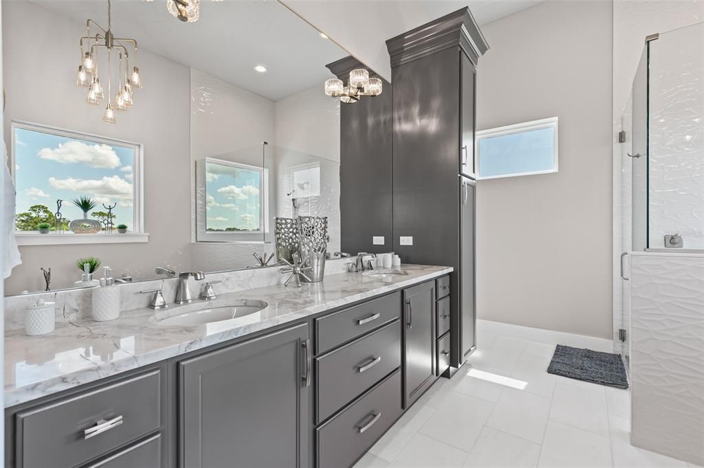 For Sale: $1,749,000 (4 beds, 4 baths, 4487 Square Feet)