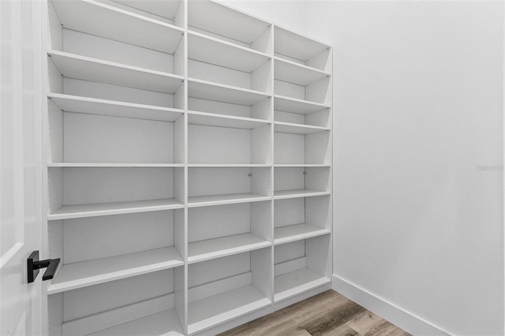 For Sale: $1,749,000 (4 beds, 4 baths, 4487 Square Feet)