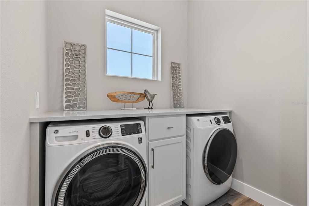 For Sale: $1,749,000 (4 beds, 4 baths, 4487 Square Feet)