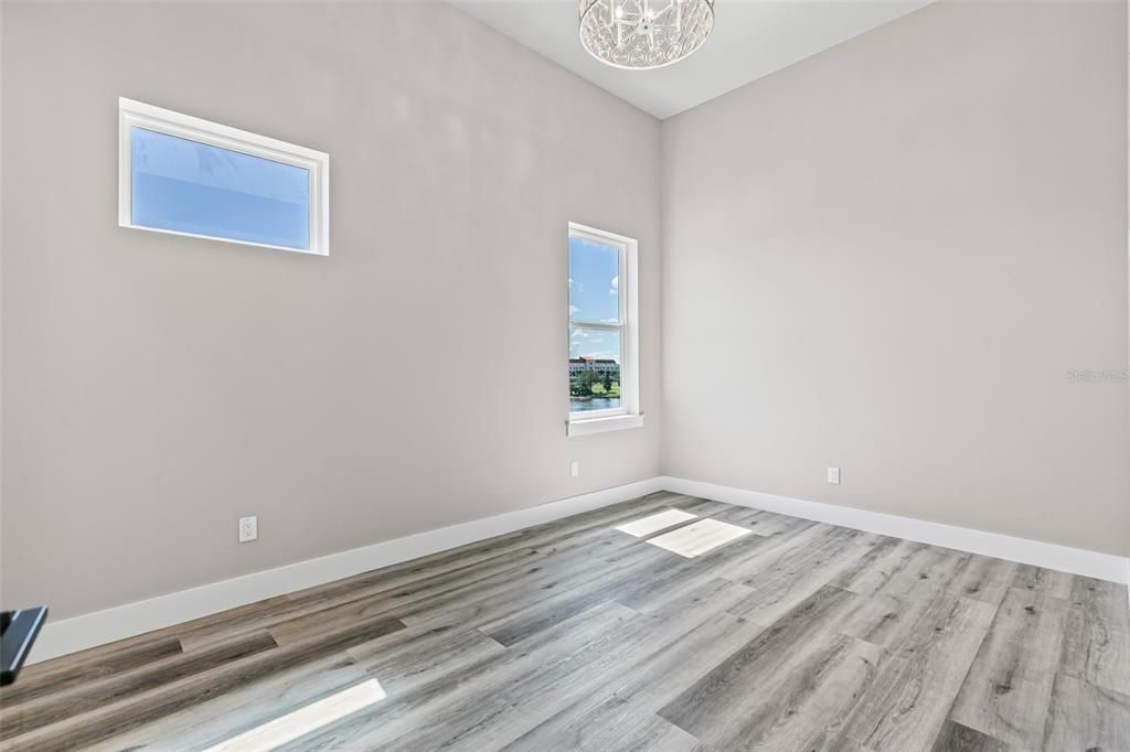 For Sale: $1,749,000 (4 beds, 4 baths, 4487 Square Feet)