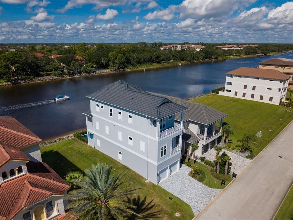 For Sale: $1,749,000 (4 beds, 4 baths, 4487 Square Feet)