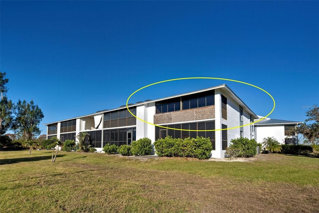 For Sale: $127,900 (2 beds, 2 baths, 1092 Square Feet)