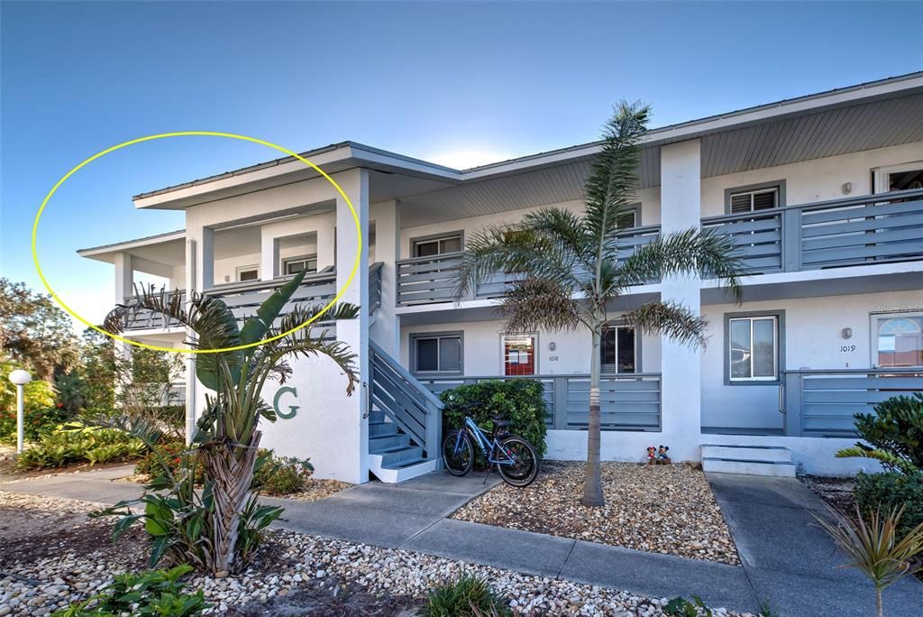 For Sale: $127,900 (2 beds, 2 baths, 1092 Square Feet)