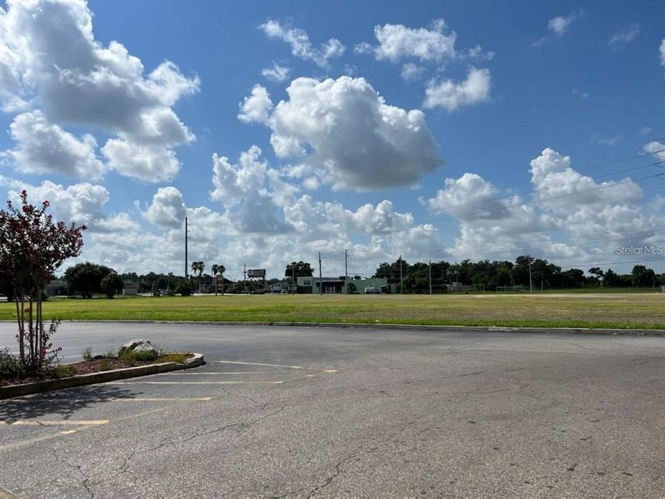 For Sale: $2,249,000 (4.49 acres)