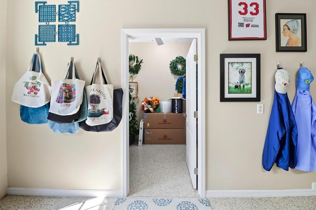 待售: $425,000 (3 贝兹, 3 浴室, 2598 平方英尺)