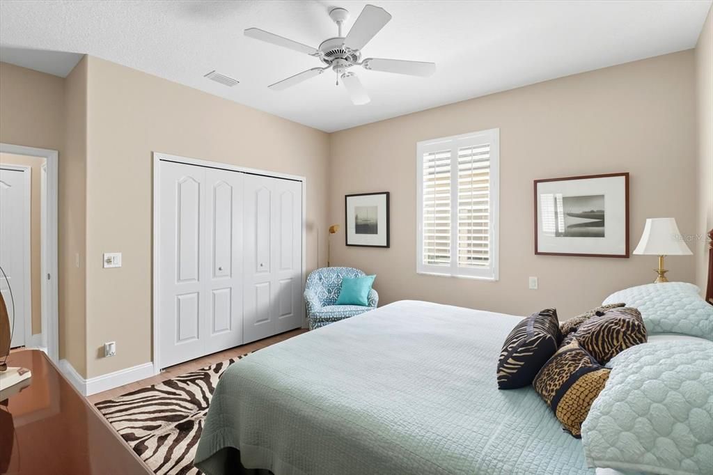 待售: $425,000 (3 贝兹, 3 浴室, 2598 平方英尺)