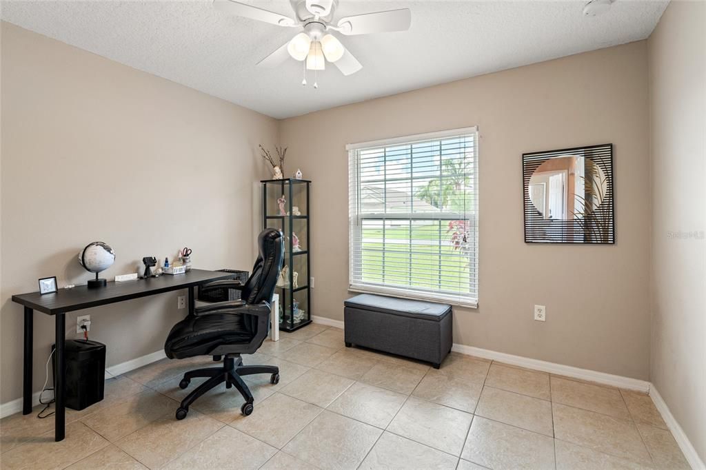 Active With Contract: $300,000 (4 beds, 2 baths, 1564 Square Feet)