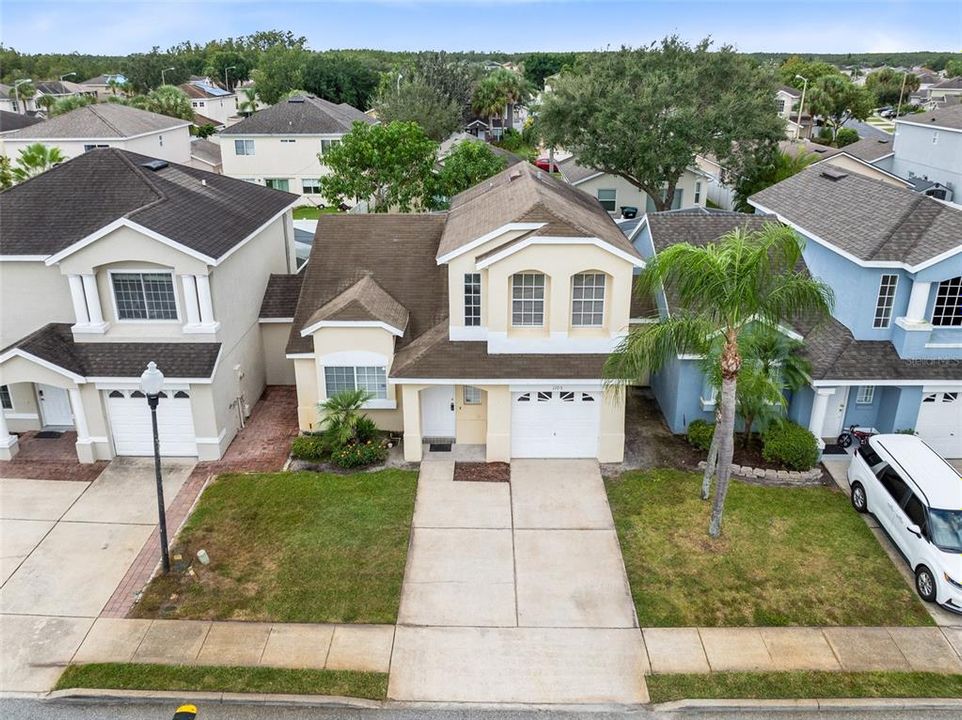 合同活跃: $2,500 (3 贝兹, 2 浴室, 1300 平方英尺)