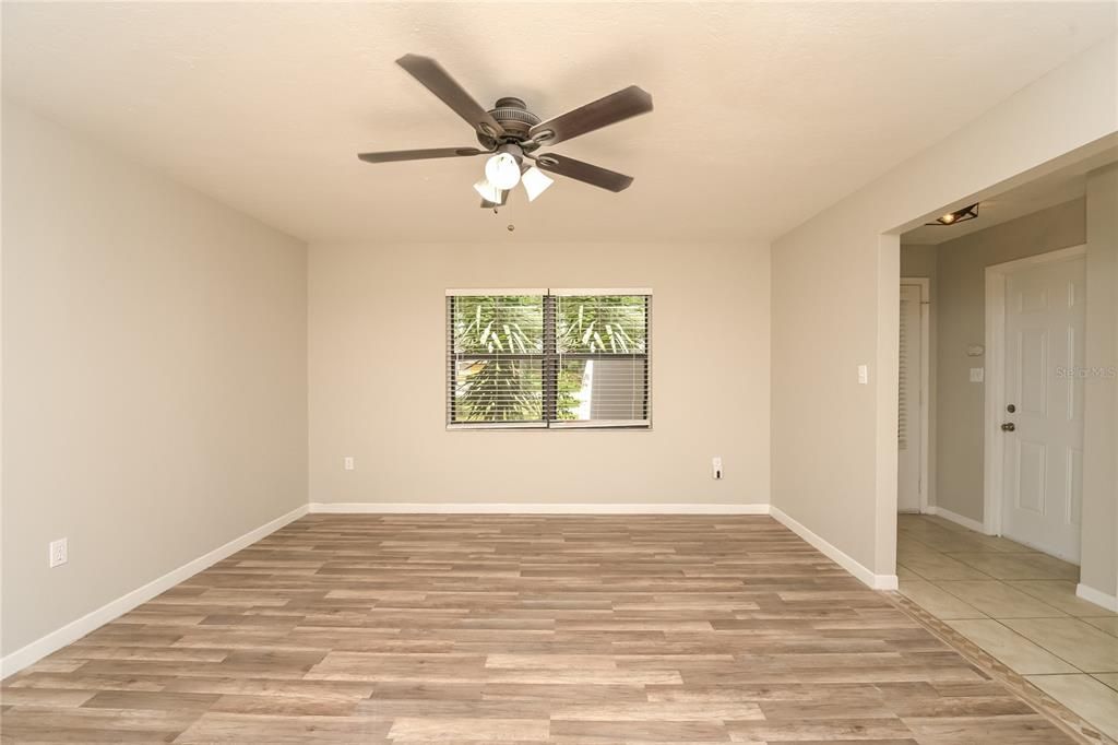 For Rent: $2,190 (3 beds, 2 baths, 1590 Square Feet)