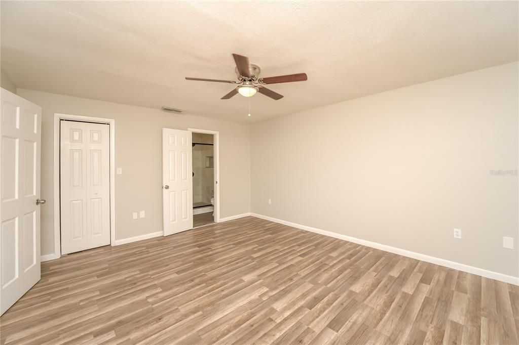 For Rent: $2,190 (3 beds, 2 baths, 1590 Square Feet)