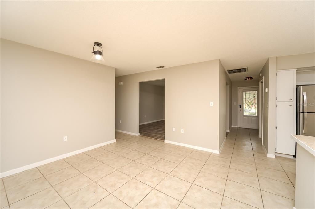 For Rent: $2,190 (3 beds, 2 baths, 1590 Square Feet)