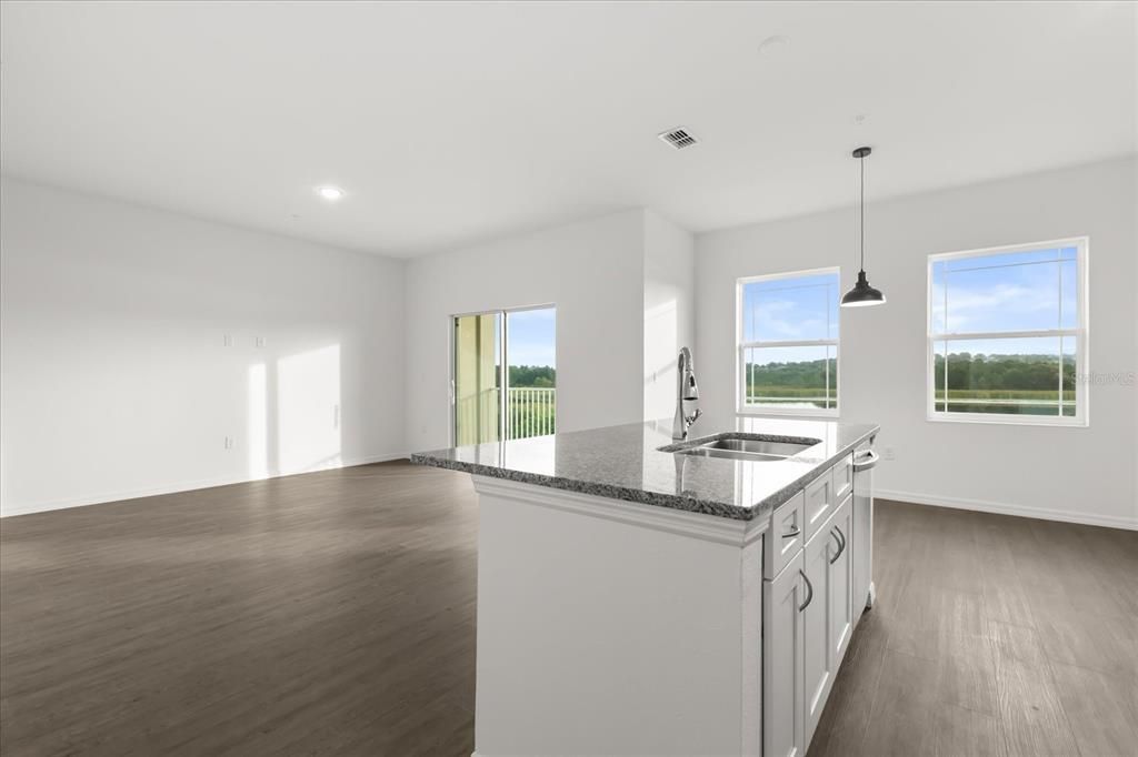 For Sale: $379,000 (3 beds, 2 baths, 1692 Square Feet)