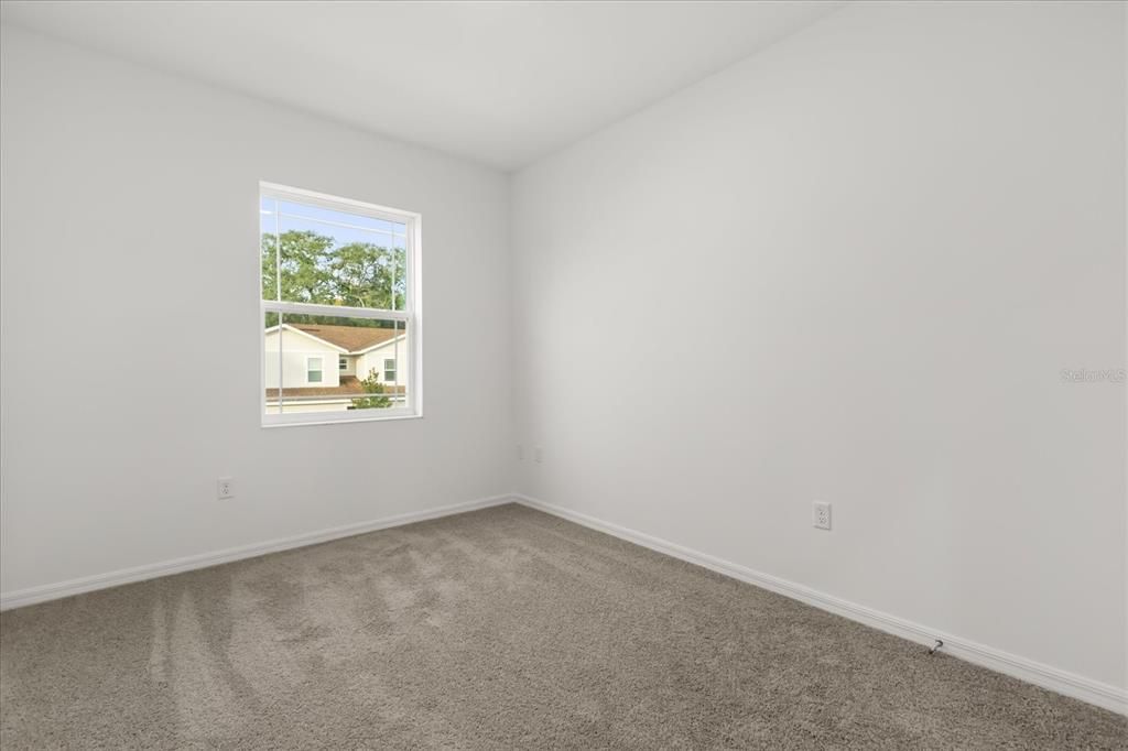 For Sale: $379,000 (3 beds, 2 baths, 1692 Square Feet)