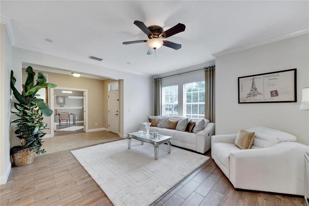 For Rent: $3,200 (4 beds, 2 baths, 2623 Square Feet)