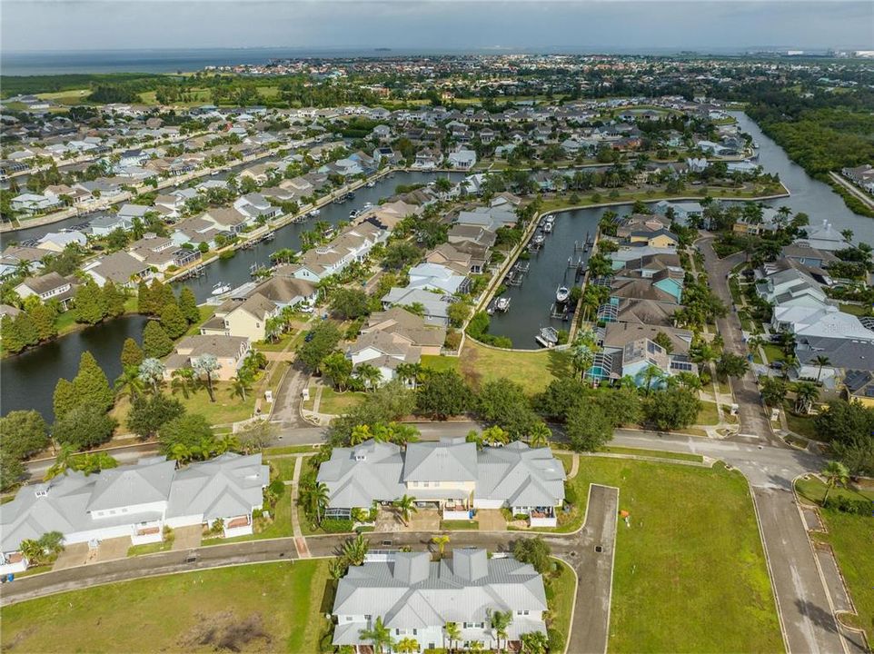 For Rent: $3,200 (4 beds, 2 baths, 2623 Square Feet)