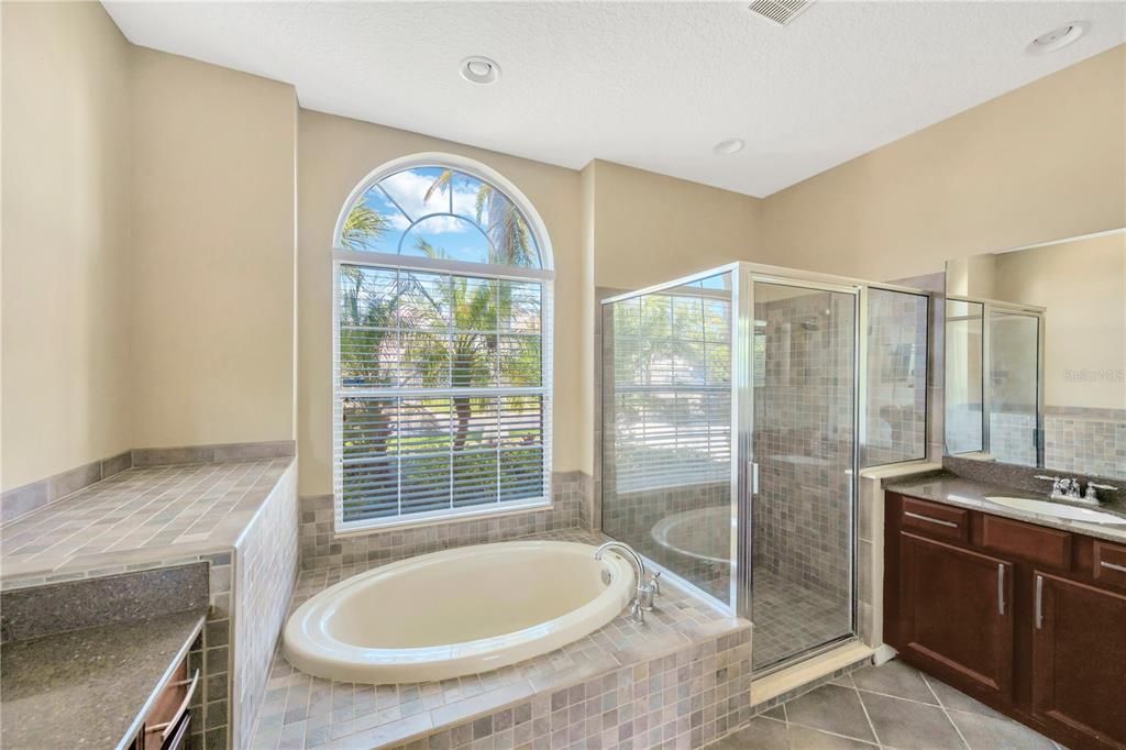 For Sale: $399,000 (4 beds, 3 baths, 2210 Square Feet)