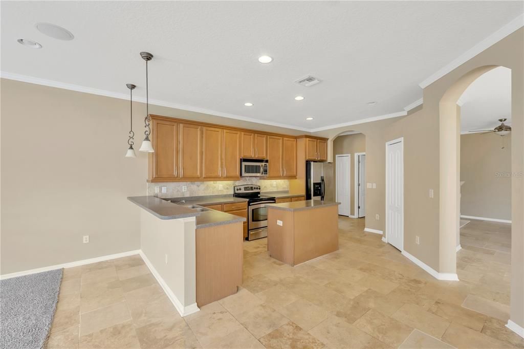 For Sale: $399,000 (4 beds, 3 baths, 2210 Square Feet)