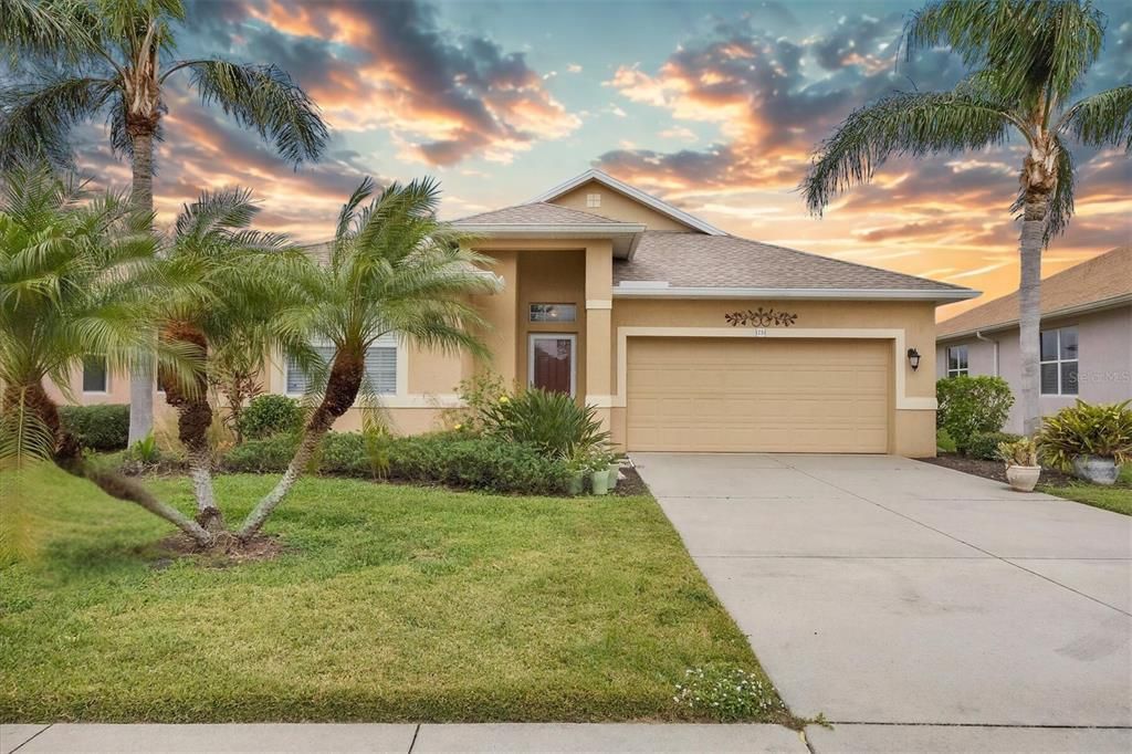 Недавно продано: $332,500 (3 спален, 2 ванн, 1647 Квадратных фут)