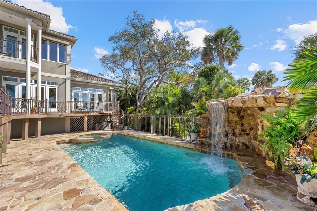 En Venta: $5,450,000 (4 camas, 4 baños, 5982 Pies cuadrados)