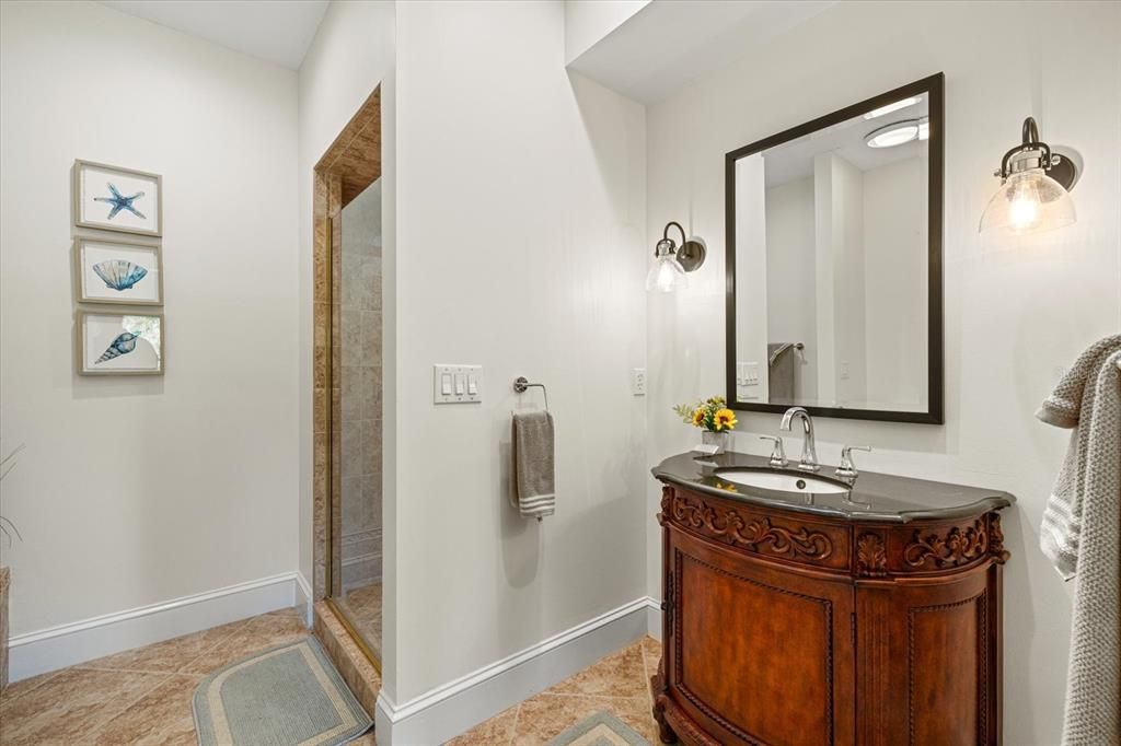 En Venta: $5,450,000 (4 camas, 4 baños, 5982 Pies cuadrados)