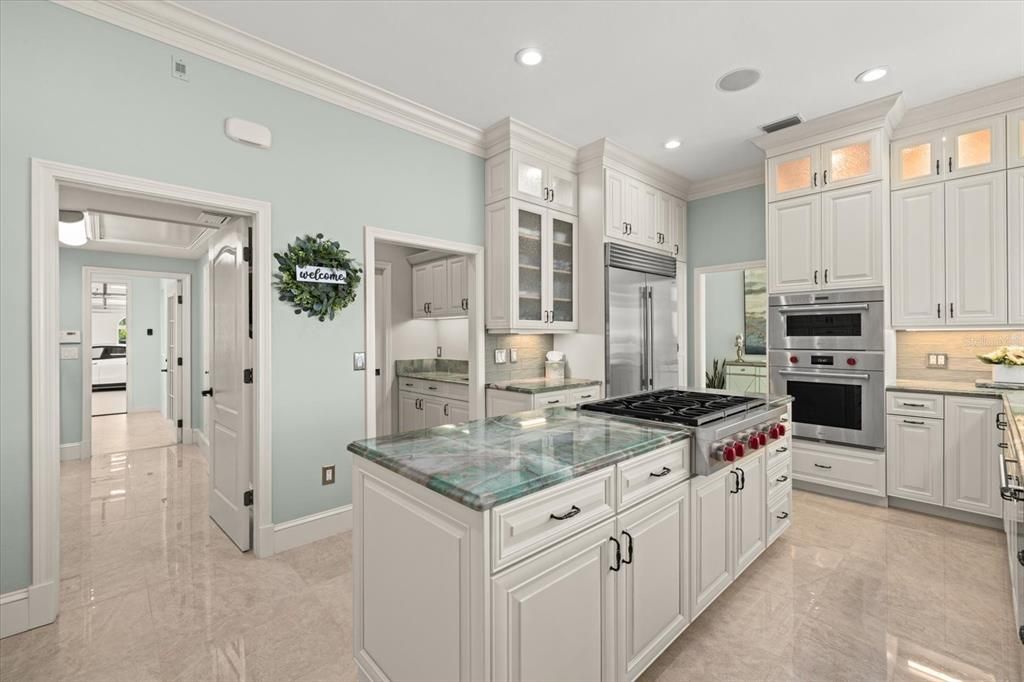 En Venta: $5,450,000 (4 camas, 4 baños, 5982 Pies cuadrados)