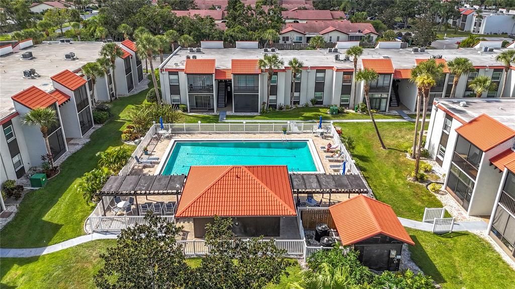 Active With Contract: $231,500 (3 beds, 2 baths, 1144 Square Feet)