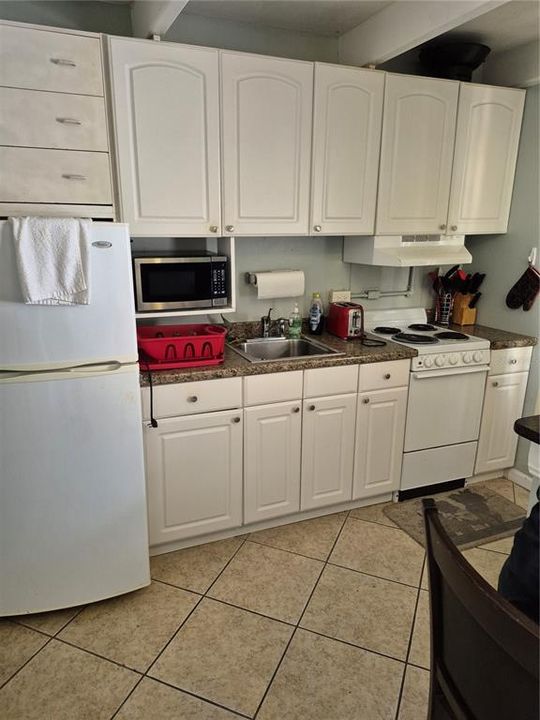 待售: $129,000 (0 贝兹, 1 浴室, 491 平方英尺)