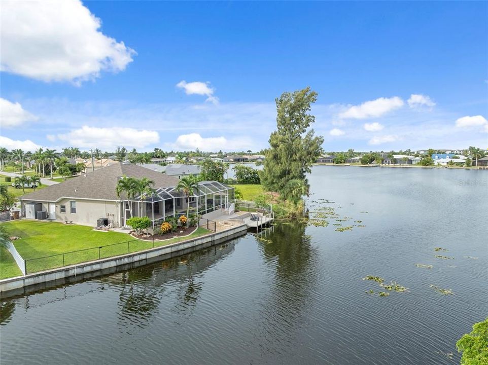 For Sale: $579,900 (3 beds, 2 baths, 2337 Square Feet)